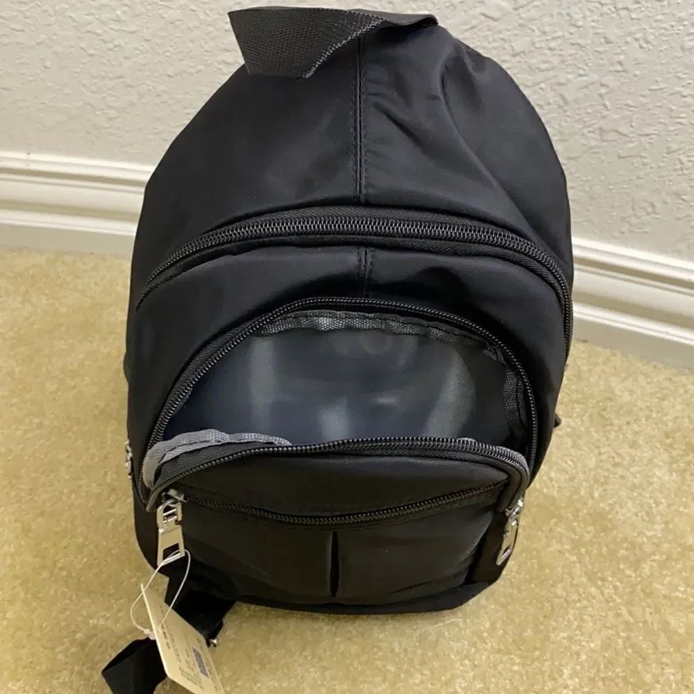 New Backpack - Compact Size - Black - Picture 6 of 10